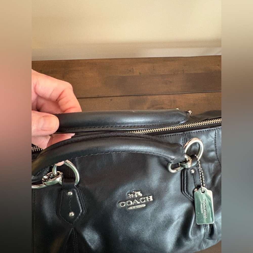 Black leather Coach purse - Picture 5 of 5